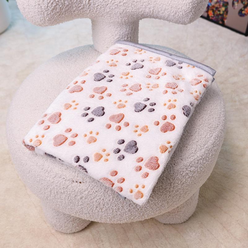 Coral Fleece Dog and Cat Blanket & Bed Mat - Warm Pet Supplies
