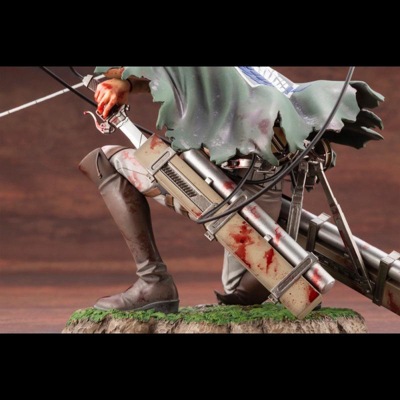 Kotobukiya Attack On Titan Levi Ackerman Anime Figure Battle Damaged Bloody Battle Kneeling Pose Collectible Statue Anime Figure