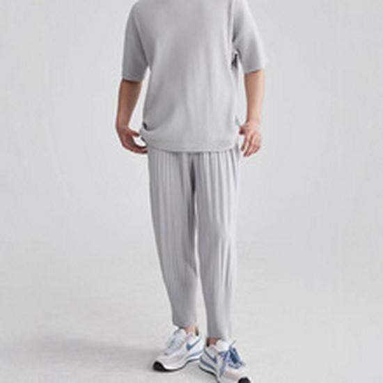 Men's Loose Fit Miyake-Style Pleated Polo Shirt - Solid Color, Long Sleeve, Classic Japanese Design