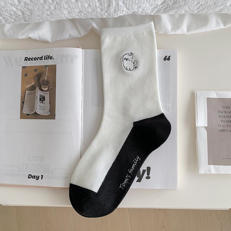 Cartoon Socks for Girls, Cute Autumn Embroidered Little Cat, Mid-calf Socks, Color-blocked School Style, Pile Socks, Boneless