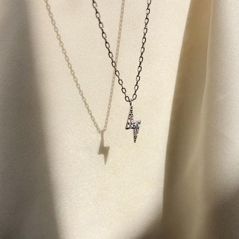 Instagram Lightning Necklace Female Trend Simple Cool Handsome Quality Japanese Boudoir Gift Choker Clavicle Chain