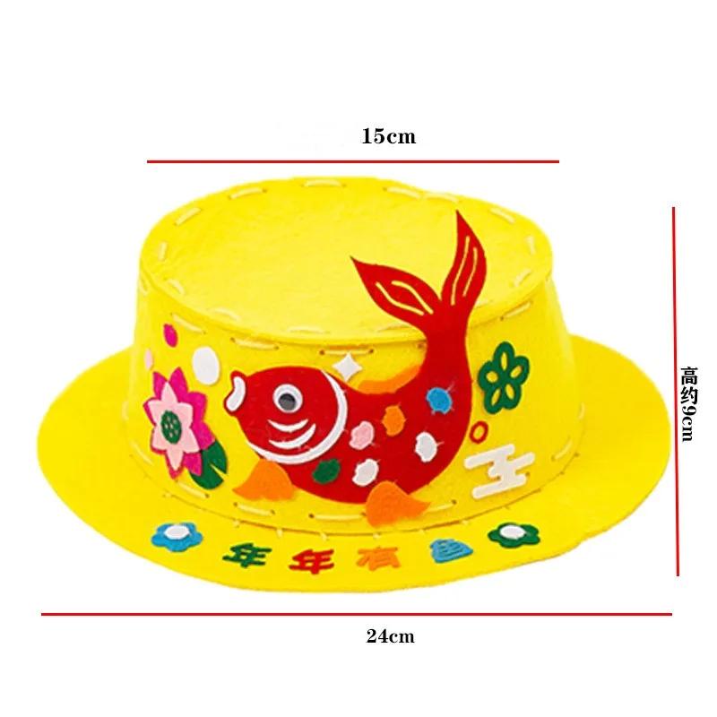 DIY Christmas Cap Adornment Children Handmade Non-Woven Hat Craft Kits Toys Ideal for Kids Kindergarten Learning-Focused Playthings Xmas Presents