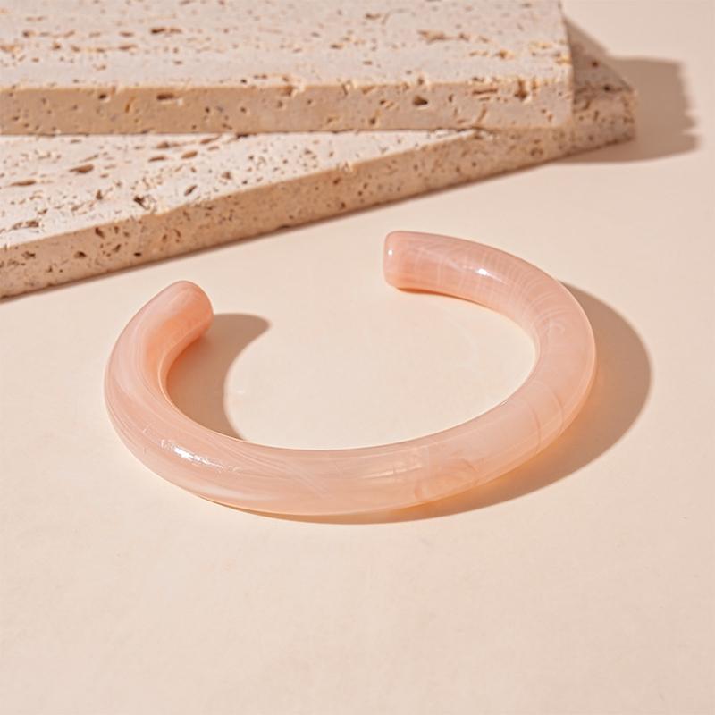 Fashion Unique Irregular Acrylic Cuff Bracelets for Women Simple Texture Multicolor Geometric Open Bangle Female Jewelry