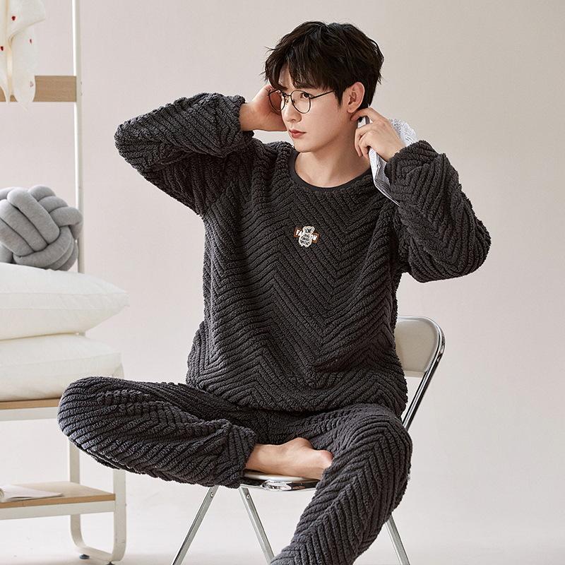 Men's Winter Thickened Coral Fleece Pajamas: Cute Cartoon Warm Homewear Set for Teenagers and Students