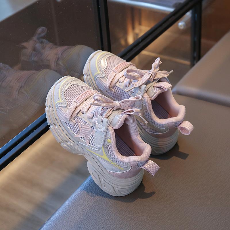 

Girls sports shoes 2025 summer new children s breathable mesh shoes little girl mesh casual shoes breathable dad shoes 31 [Inner Length 19.5CM]