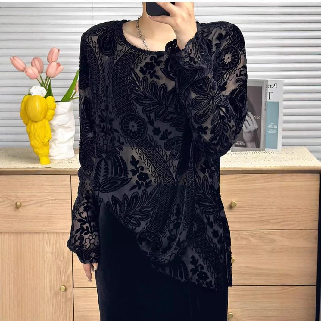 

High-end flocking women s new autumn shirt lazy wind round neck niche design hollow black top S чёрный