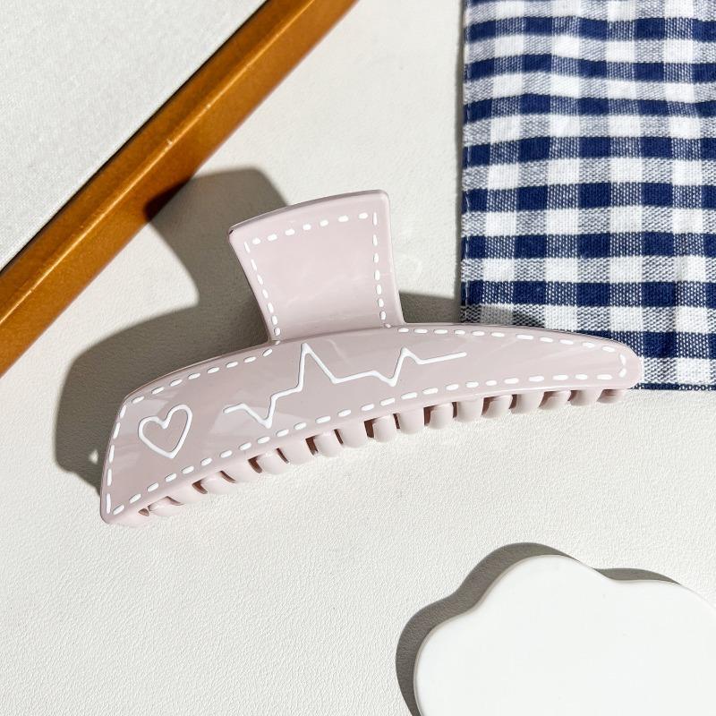 High-end Cream-colored Hair Clips Women's Heart Graffiti Wavy Gripper Elegant Updo Shark Gripper
