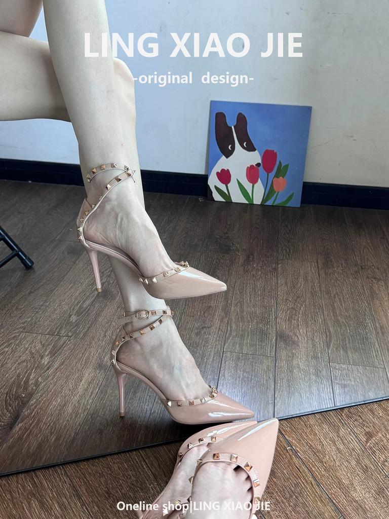 Nude high heels women's 2025 new summer fine heel rivet temperament advanced not tired foot bag head word with single shoes