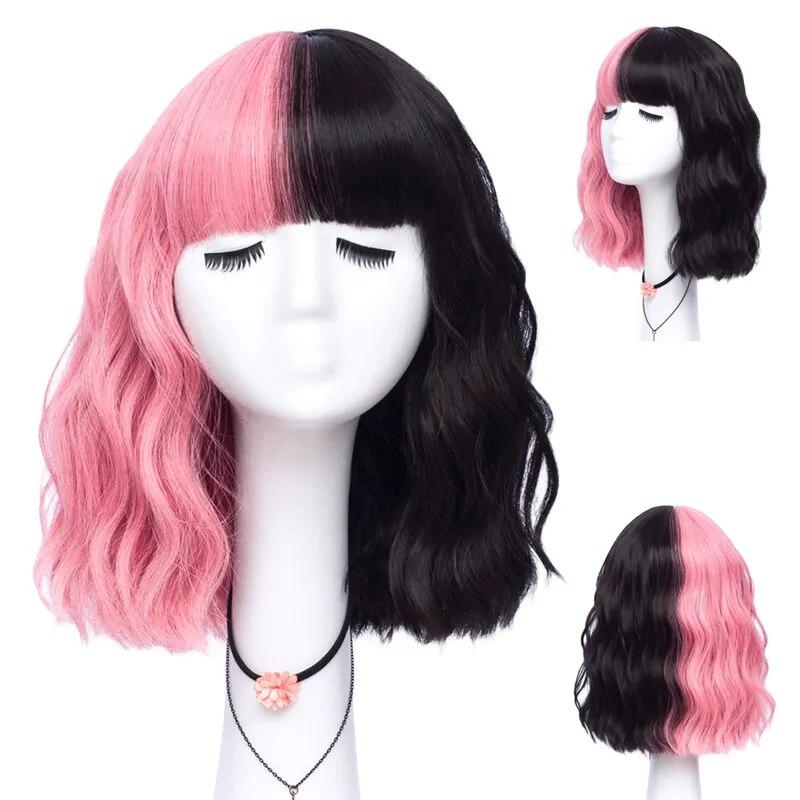 Kurze lockige blaue Bobo-Synthetik-Cosplay-Perücken für Frauen, Orange, Rot, Grün, natürliches hitzebeständiges Haar mit Pony für Mädchen