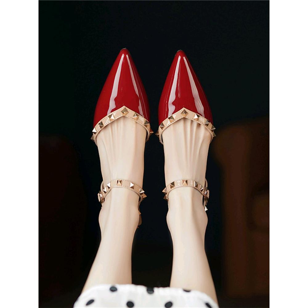 Spring and summer new thick heel bag head sandals women's pointed head rivets shallow mouth patent leather shoes