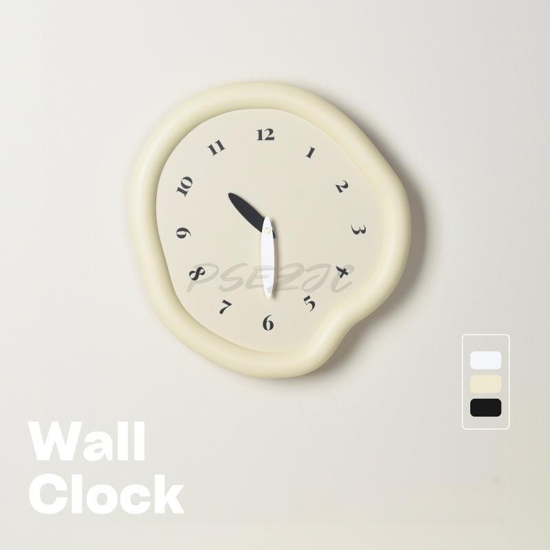 Cream Style High-end Creative Simple Wall Clock with Black Scale Decoration and Ultra Quiet Home Decoration Clock