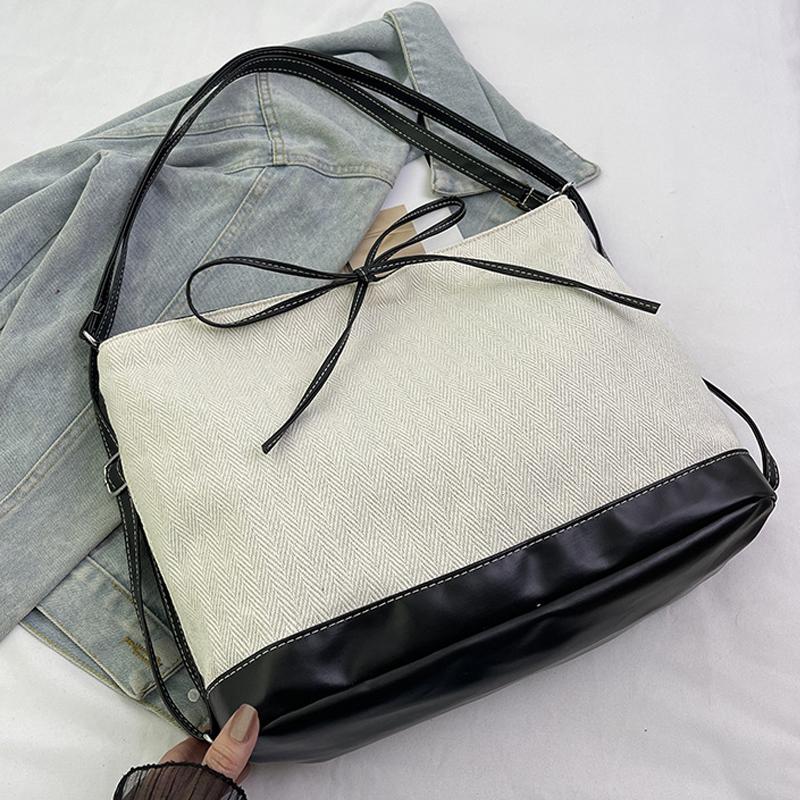 

Холщовая сумка большой вместимости Женская 2025 Студенческая сумка-тоут Повседневная наплечная сумка-ведро белый