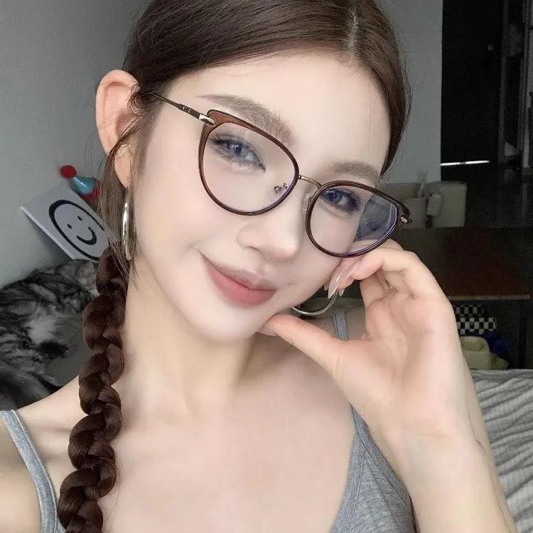 Internet celebrity European and American style cat glasses frame women's fashion light luxury anti-blue glasses ultra-light myopia glasses frame
