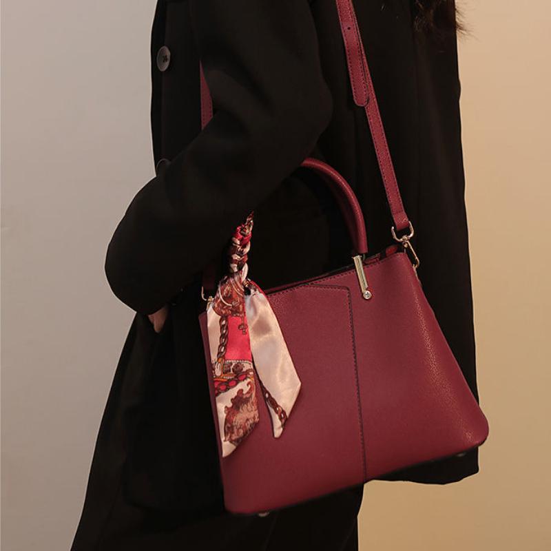 Kožená taška Střední věk Mother Bag Červená nevěsta Svatební taška Kabelka Módní Big Bag