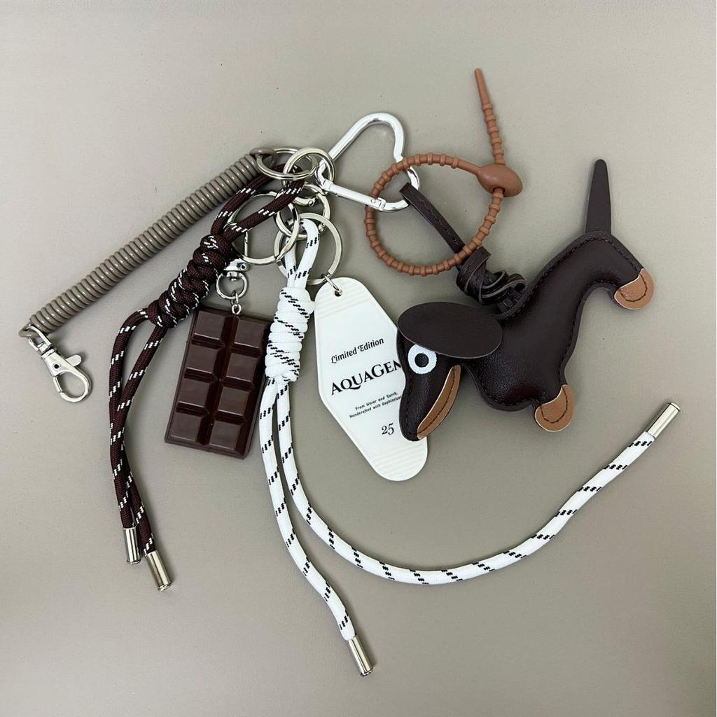 Miu Dachshund Cartoon Keychain: Trendy DIY Personalized Rope Charm Pendant