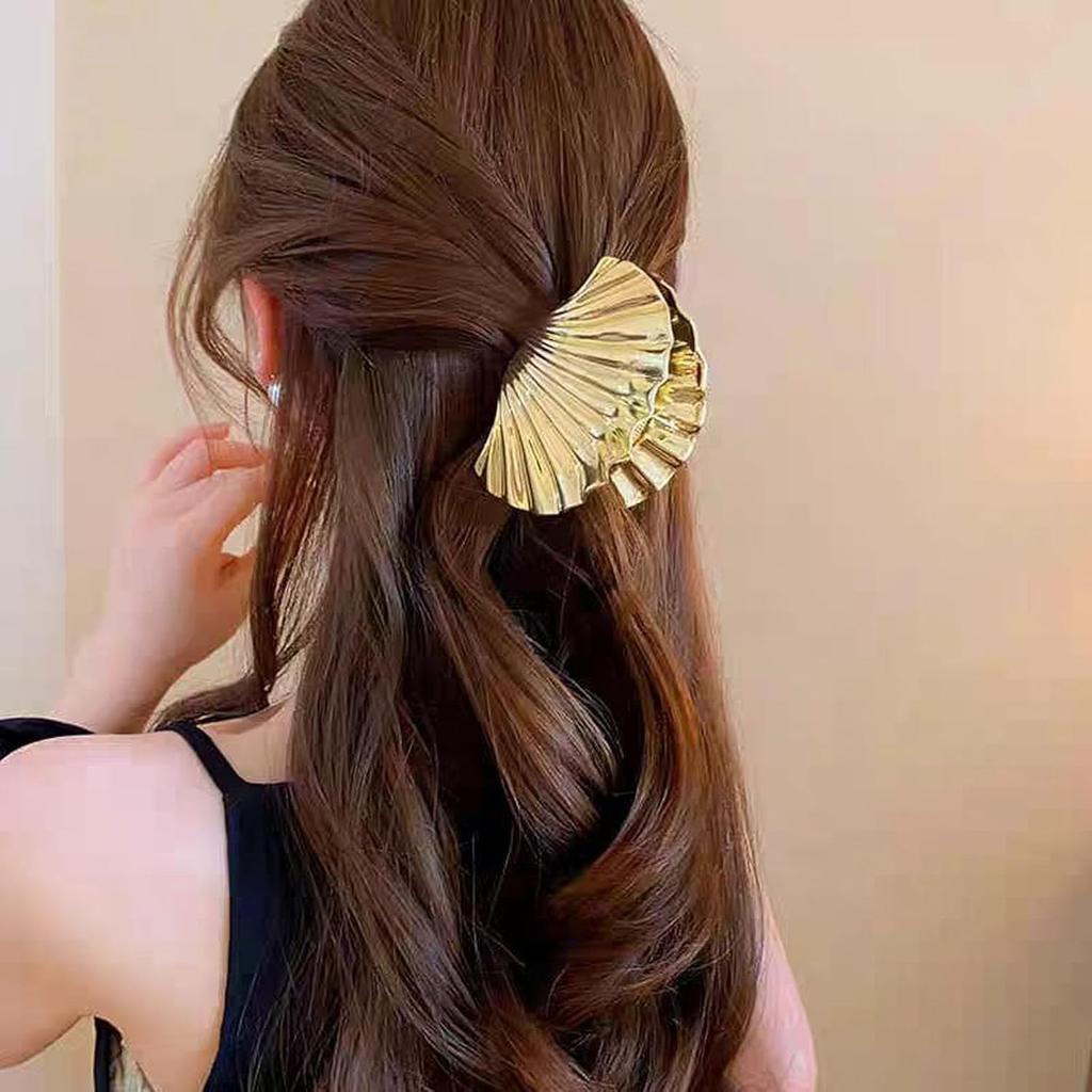 Shell Claw Clip,2 Pcs Metal Seashell Hair Clip Hair Accessories for Women and Girls,Fashion Hair Claw Suitable for Most Hairstyles,Such As Thick and