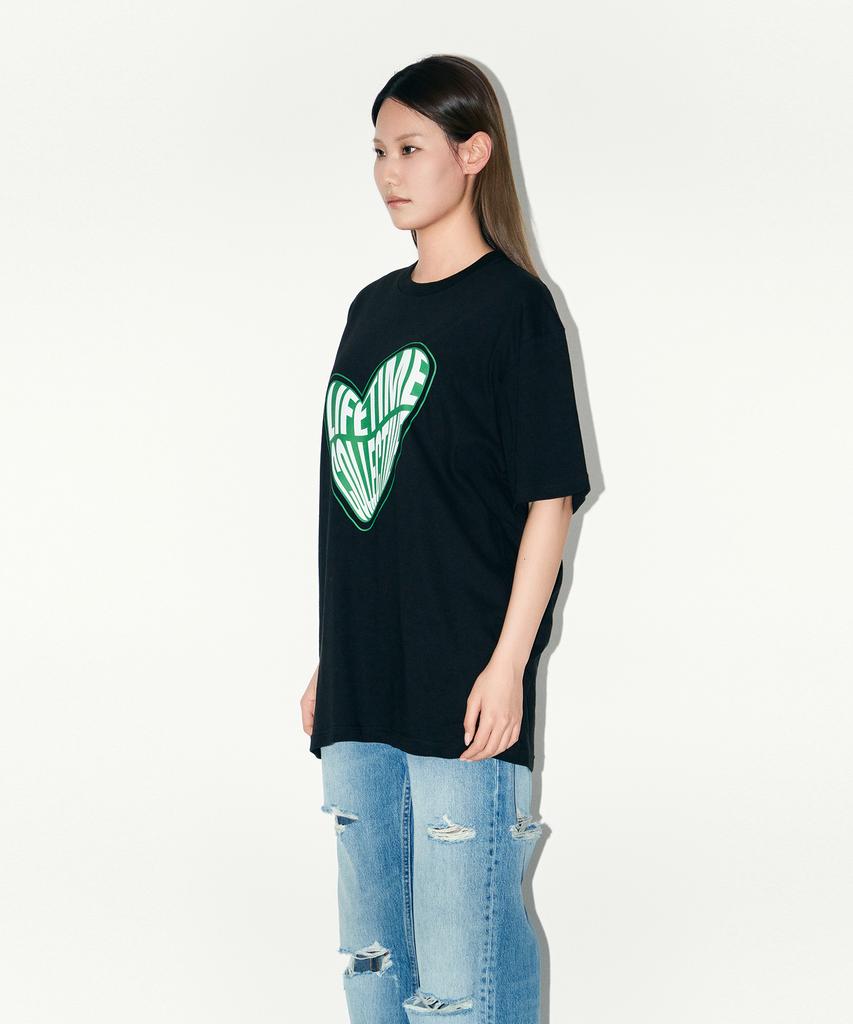 Laipeutaimkollegtibeu Big Heart Logo Short Sleeve T-Shirt Black