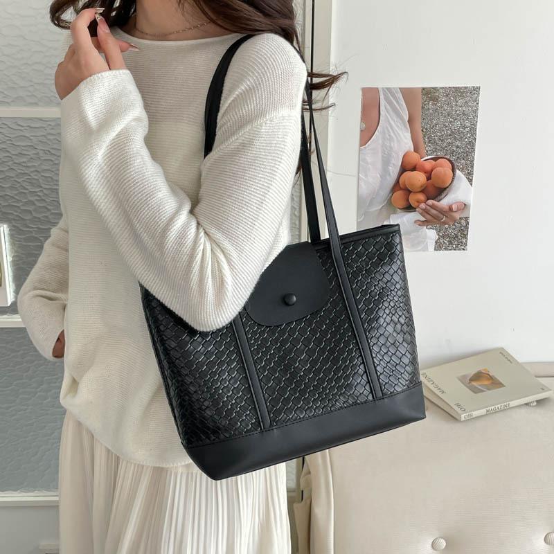 New Trendy Versatile Women's Bags, Fashion Bags, Largecapacity Shoulder Tote Bags.
