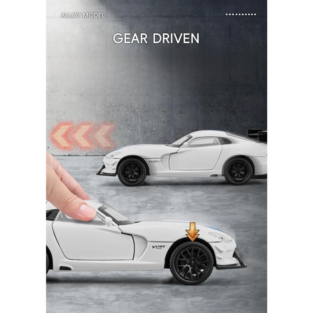 1/32 Scale Alloy Dodge Viper Sports Car Model American Muscle Car Simulation Toy Vehicle Boy's Toy Car Collection Miniature