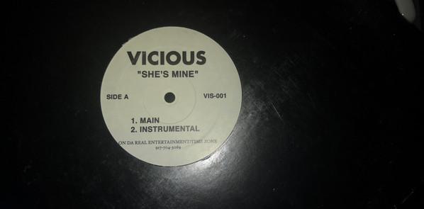 

12inch Record LIL VICIOUS - She s Mine VIS001 Not On Label US Reggae, Ska & Dub Used