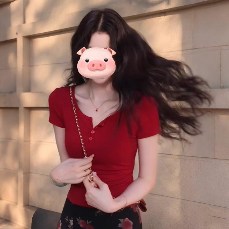 

Chic Korean Style Retro Red Ice Silk T-shirt - Women s Summer Slim Fit, Short Sleeve, Sweet & Spicy Crop Top M