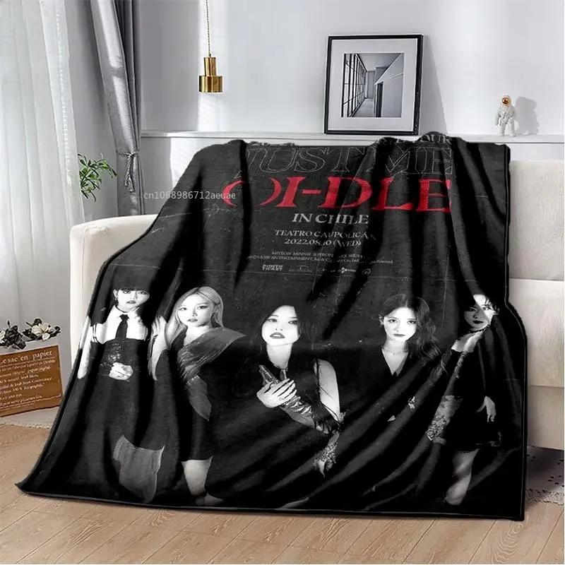 Ineve Tomboy Korean Music Girl Group (G) I-DLE Flannel Throw Blanket Ultra Soft Thin Blanket Living Room Bedroom Sofa Covers