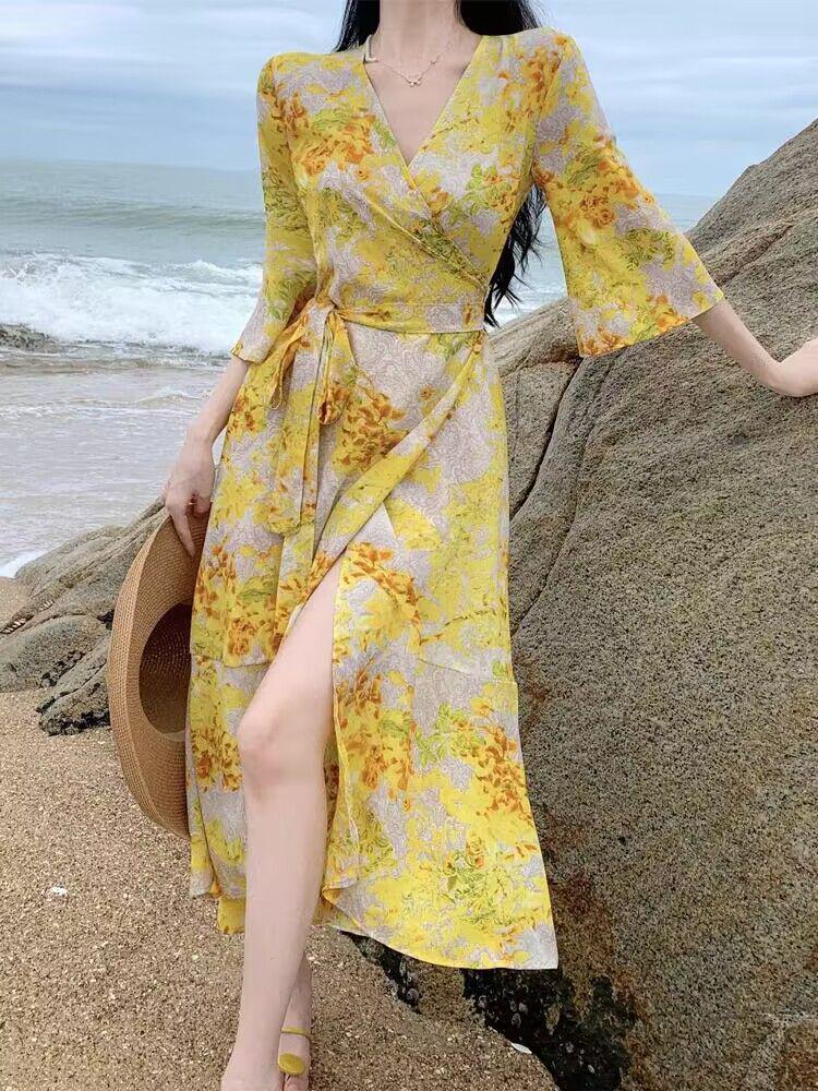 Plus Size Summer Chiffon Yellow Maxi Dress - Loose, Belly-Concealing Casual Beachwear