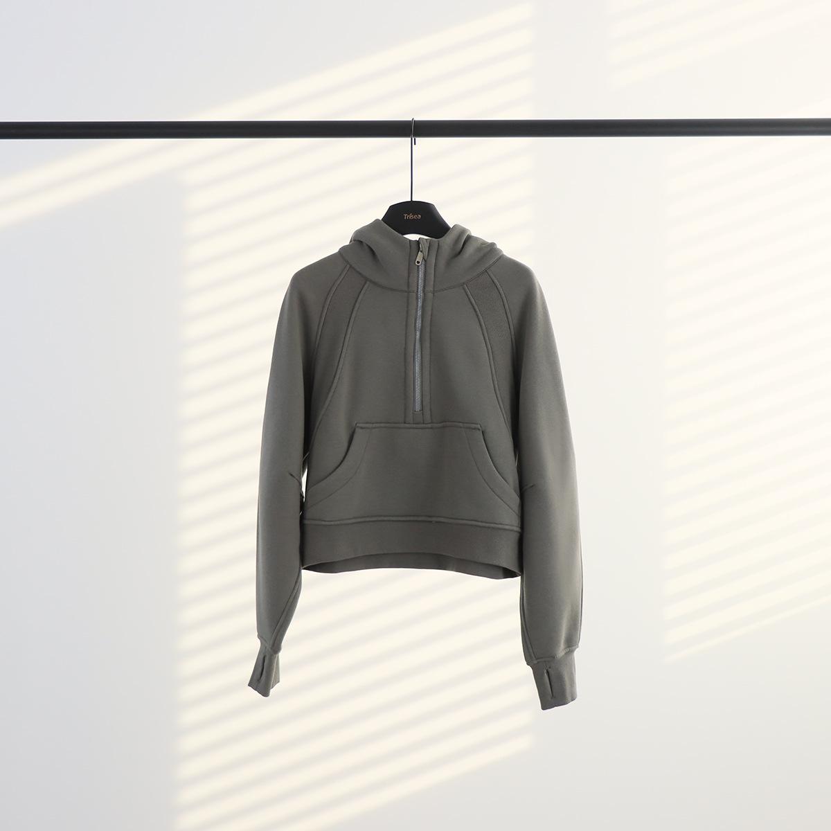 Женская толстовка с капюшоном на молнии до середины и флисовой подкладкой - Уютный топ для осенне-зимней йоги и фитнеса на свежем воздухе XXXL (70-80 kg)