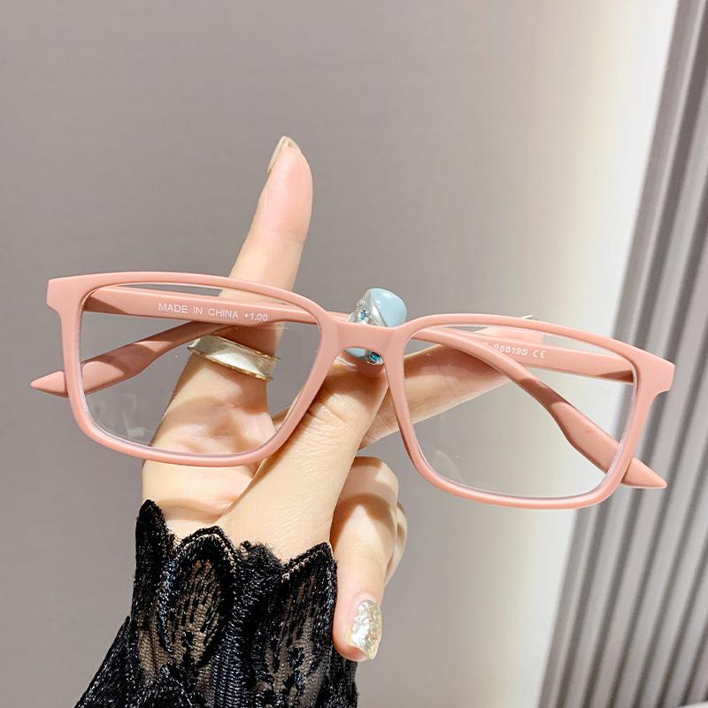 Ultralight Anti-Blue Light Colorful Reading Glasses with Spring Hinges for Women - Fashionable European & American Style