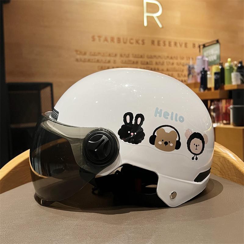 Electric Car Helmet Cartoon Simple Women's Motorcycle Helmet Sun Protection