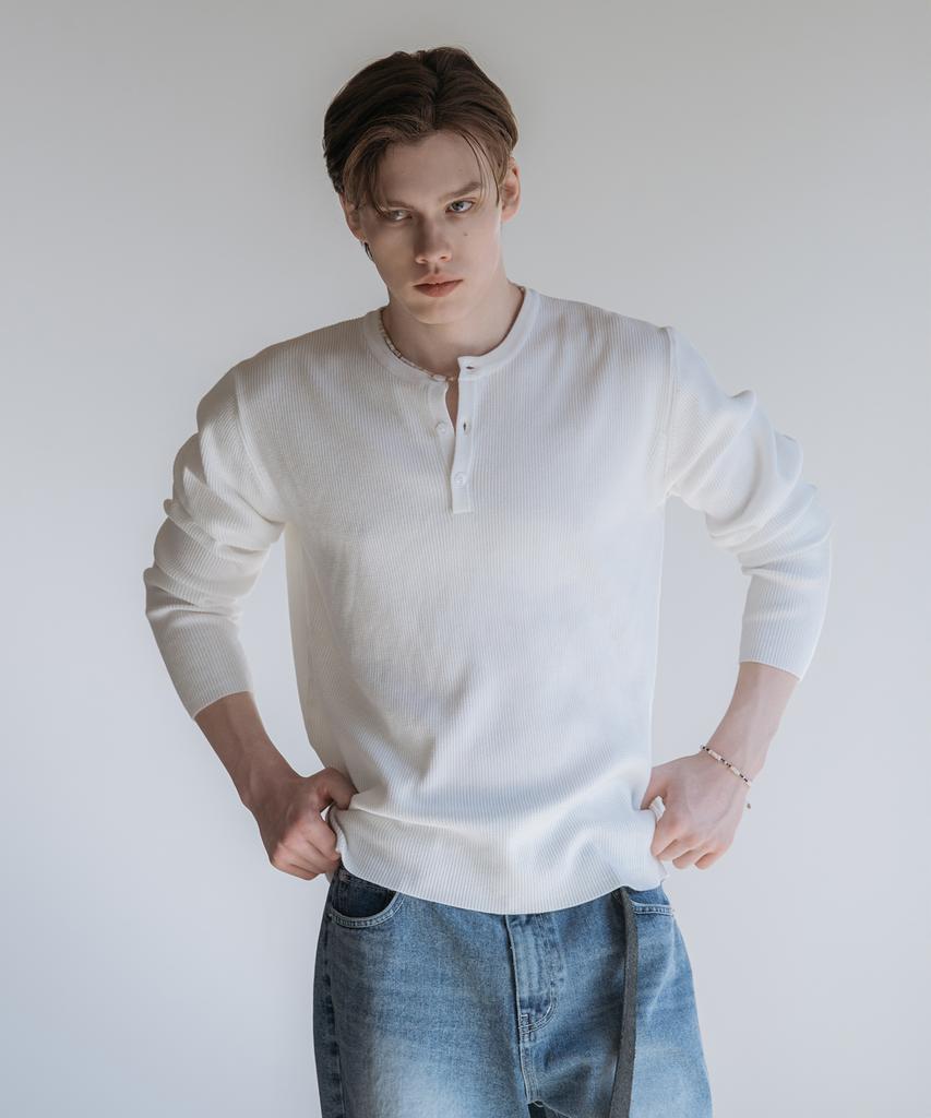 Dekkoloso Veil Henley Neck Knit [White]