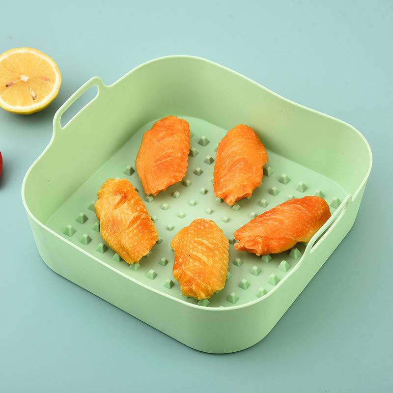 Revêtements de friteuse à air en silicone épais et réutilisables, carrés, pour remplacer le papier sulfurisé.