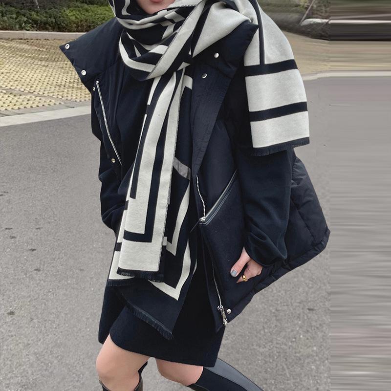 Down vest women's winter vest short 2024 new white duck down jacket vest outer wear