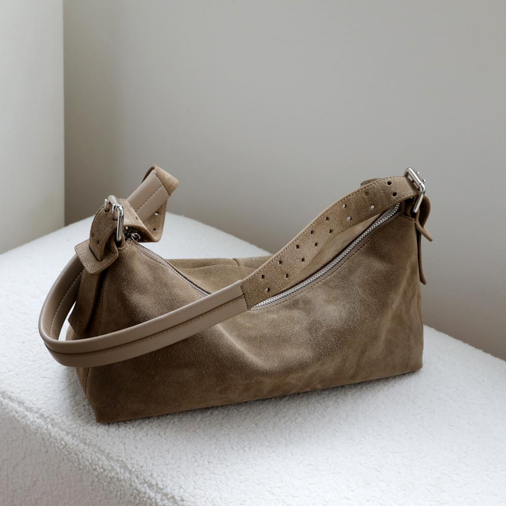 Small Niche Design, High-end Casual Frosted Cowhide, Lazy Retro Underarm Shoulder Crossbody Bag for Women