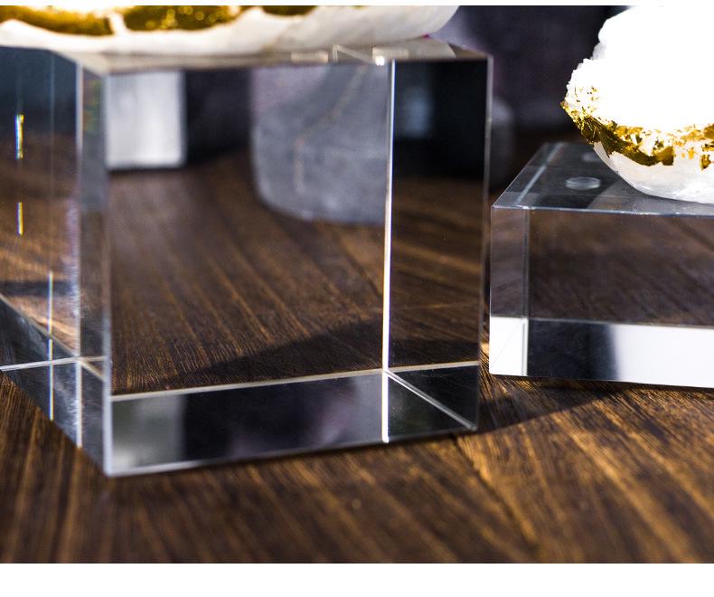 Luxurious Crystal Ore Ornaments: Natural Stone Decorations for Model Rooms, Hotels, and Creative Soft Furnishings