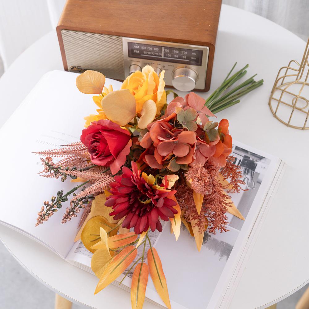 Autumn Color Artificial Flower Bouquet for Wedding Decoration INS Style (YC1061)