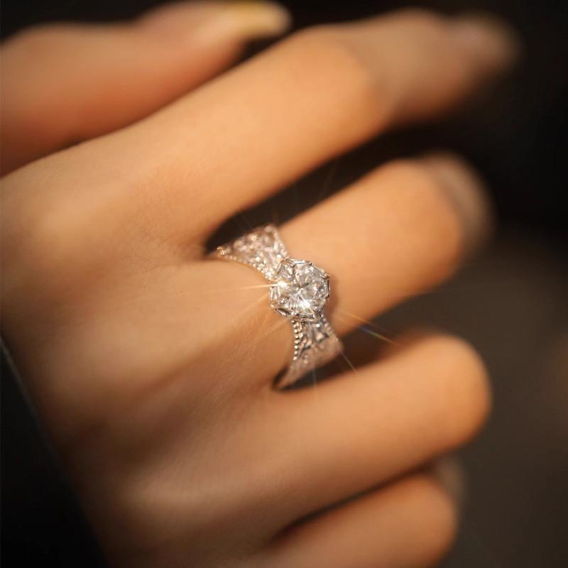 High-End Retro Zirkonia Offener Ring Für Damen Modisches Und Einzigartiges Design