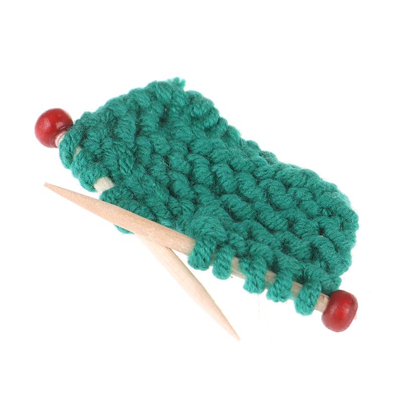1:12 Casa delle Bambole Miniatura Modello Maglione Lavorato a Maglia Accessori per Bambole Giocattoli