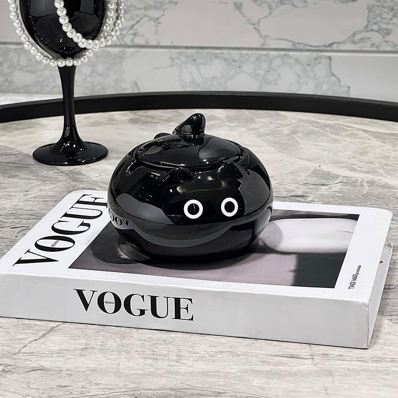 Cute Siamese cat ashtray desktop anti fly ash with cover living room office ceramic ashtray ornament ceramic ashtray with lid