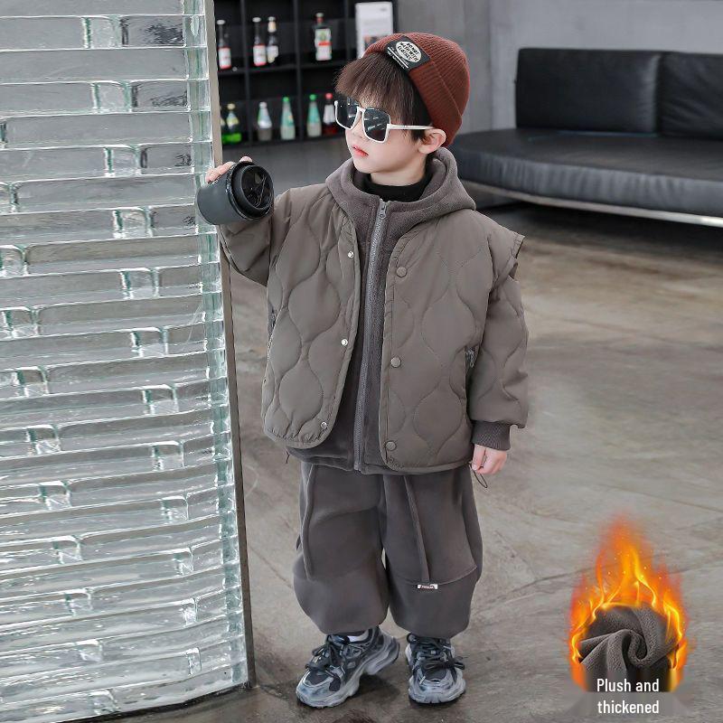 

2025 Boys Autumn/Winter Fleece Three-Piece Vest Set - Stylish and Warm 130