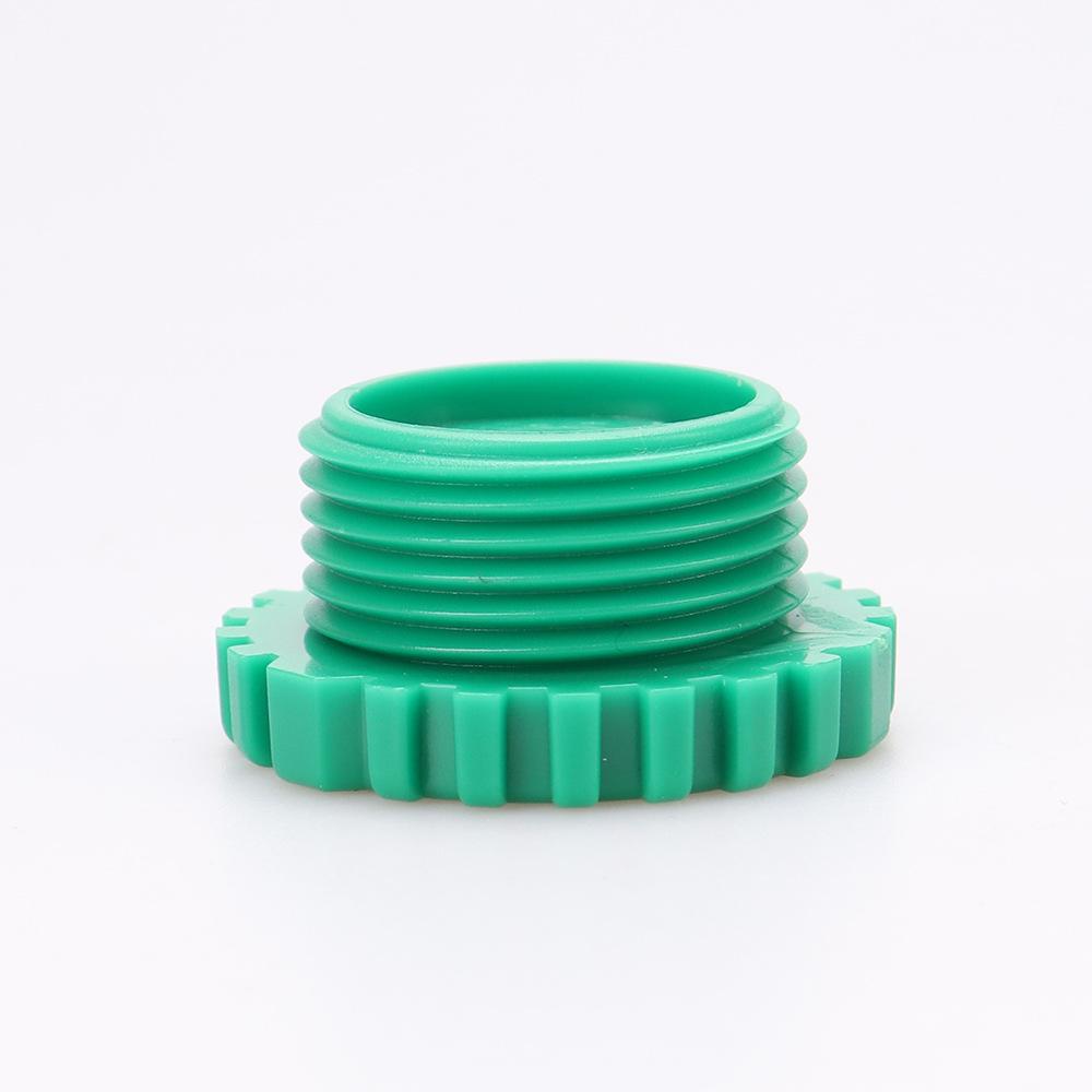 Универсальный быстросъемный соединитель для садового шланга для полива и орошения