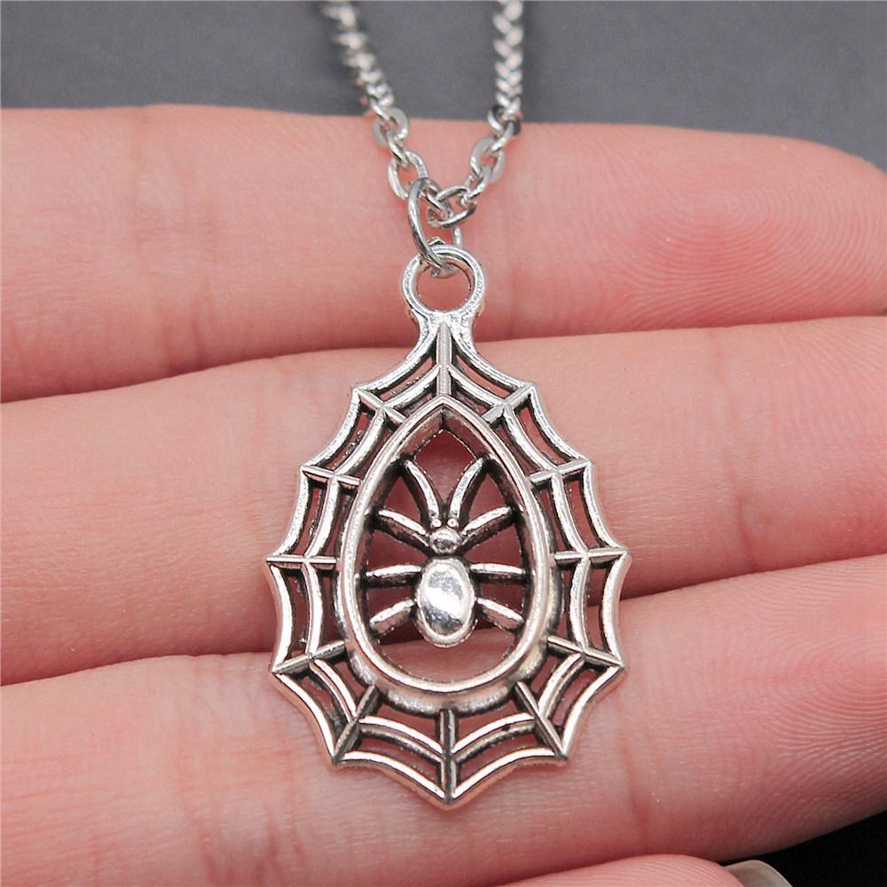 Dragon Snake Spider Gothic Pendant Antique Bronze Metal Daughter Choker Necklace Hot Sale