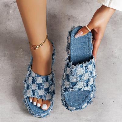 Große Sandalen 23 Wind lässige Plateau faule Hausschuhe Damenhaarige Denim-Sandalen