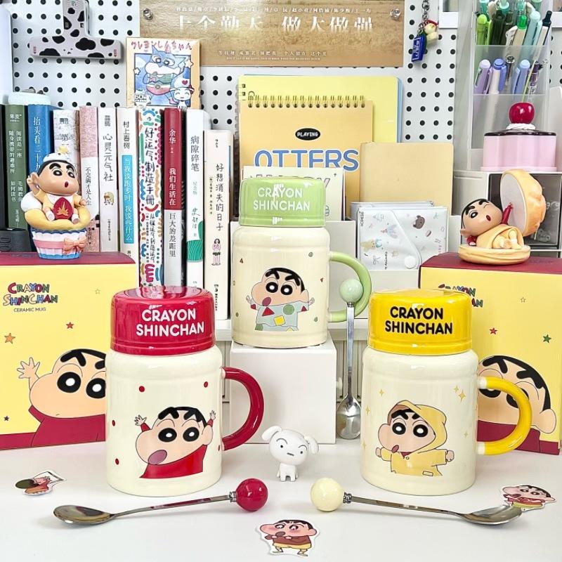 Prezenty urodzinowe dla dziewczynek, kredki, małe nowe czajniki o dużej pojemności, pamiątki dla przyjaciółek, urocze ceramiczne kubki, pudełka prezentowe.