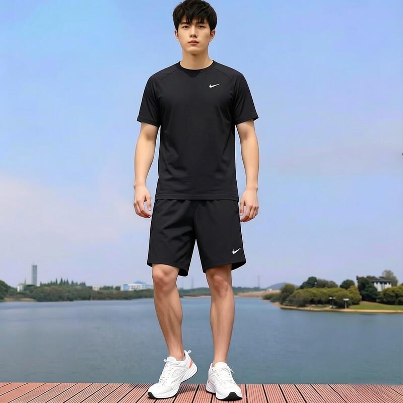 Мужской спортивный костюм Nike: футболка и шорты L