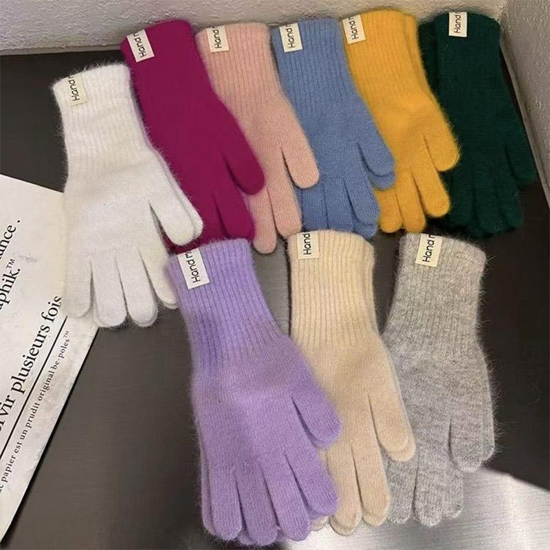 Women Rabbit Hair Gloves Cable Knit Touchscreen Finger Hole Winter Autumn Warm Wrist Length Classic Gloves Female Mitten
