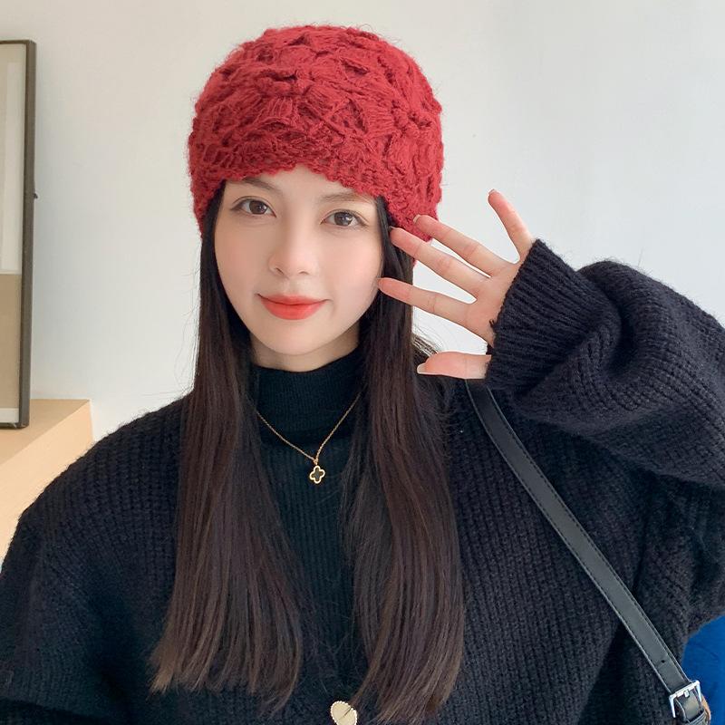 New Winter Crochet Hats for Women Beanie Caps Flowers Handmade Knitted Hat Female Lace Hat Chapeu Feminino Gorras