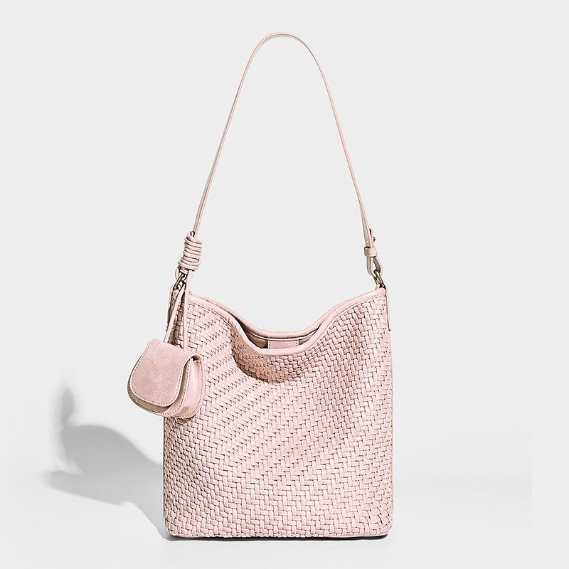 

High End Handmade Woven Large Capacity Tote Bag with Niche Design, Vintage Bucket Bag, Versatile Shoulder Bag розовый
