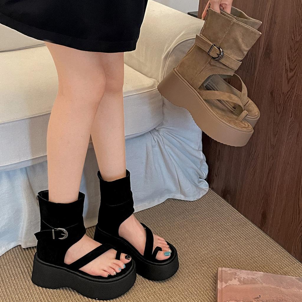 Super Cool Trend Black Retro Platform Sandals Women's 2025 New Summer Wear with Skirt Height Increase Versatile Cool Boots