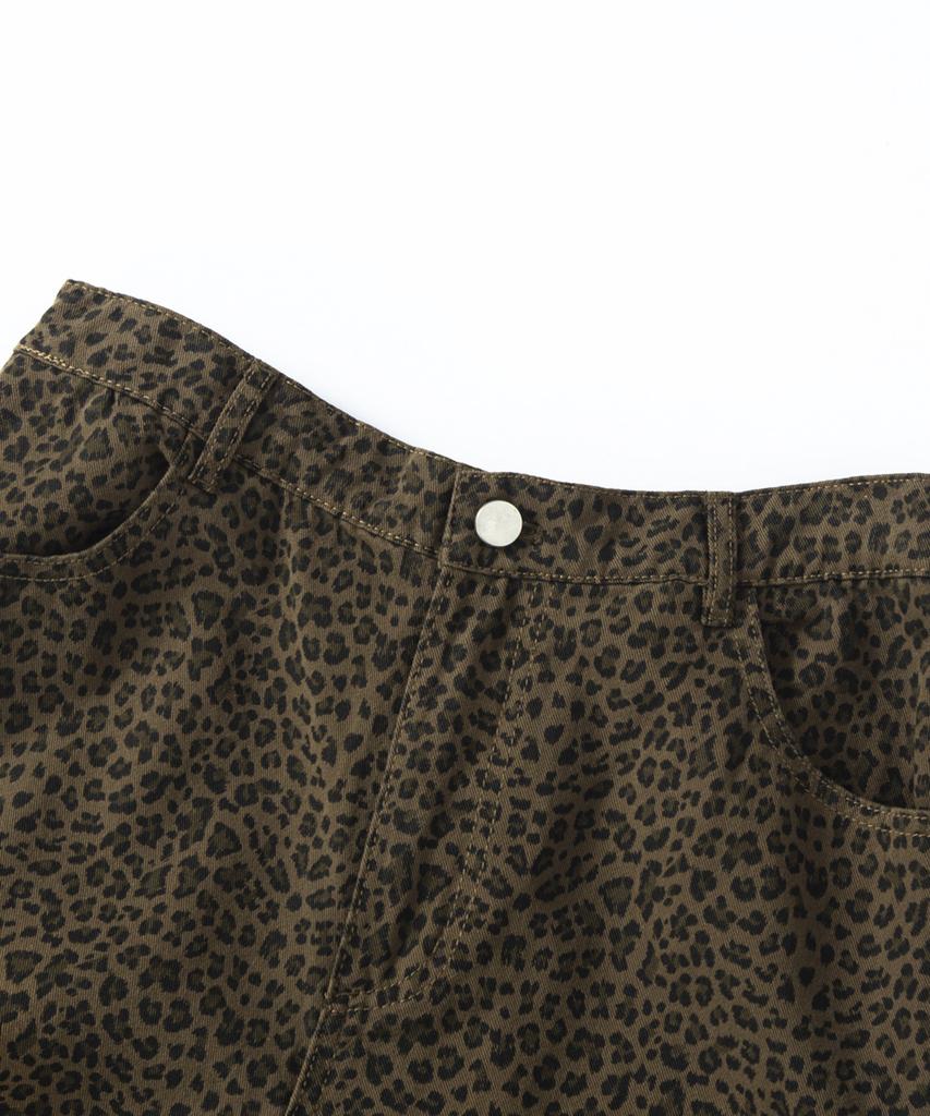 Tonsle Washed Leopard Bermuda Pants Brown